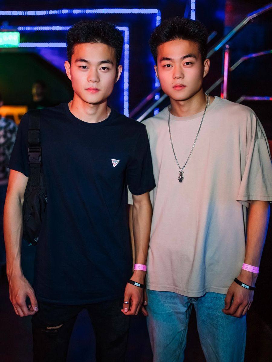 Ен Гир и Ен Хо #3440