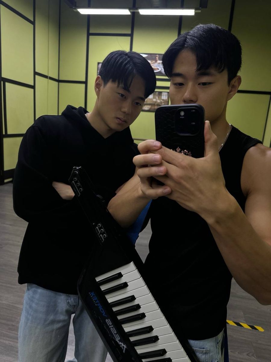 Ен Гир и Ен Хо #3440