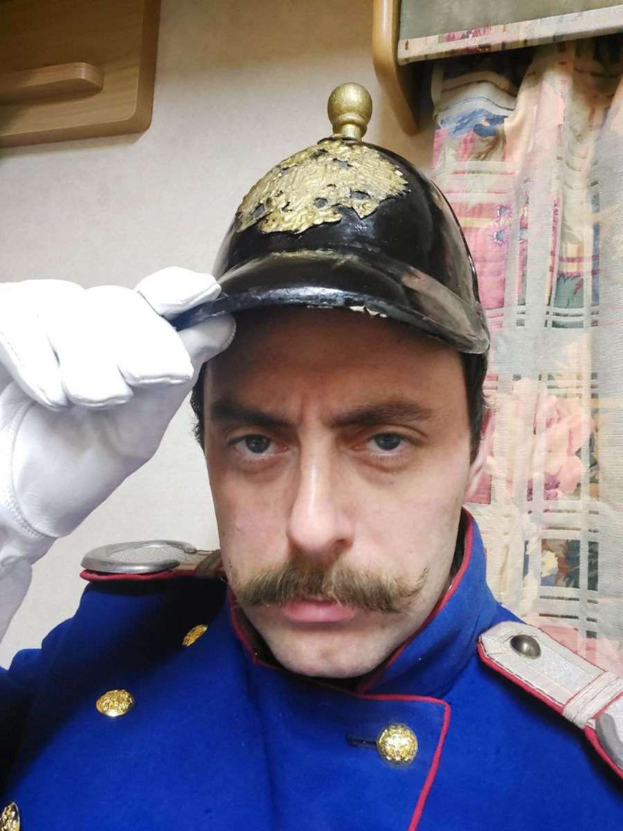Артем #3593