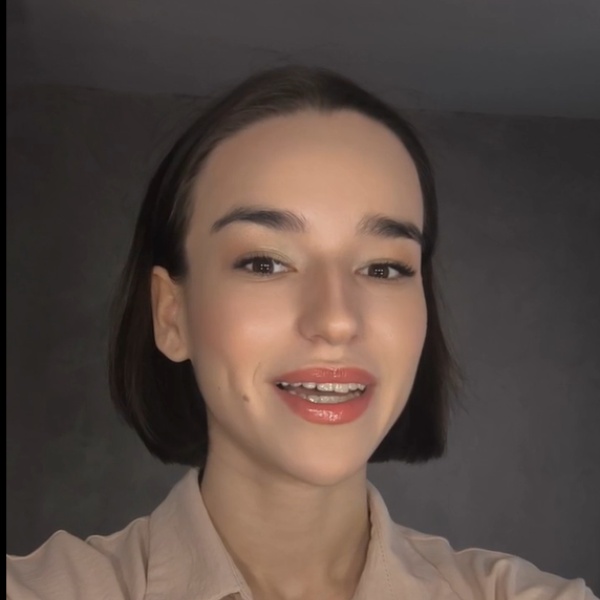 Отзыв модели Ани